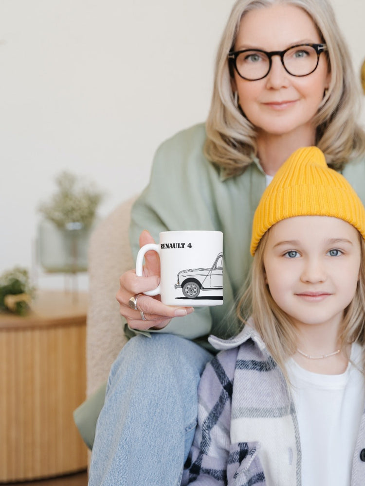 RENAULT 4 TASSE