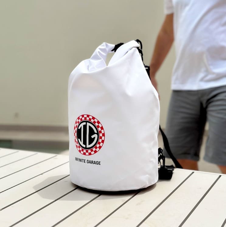 10L Infinite Garage Dry Bag - Free with orders over €45