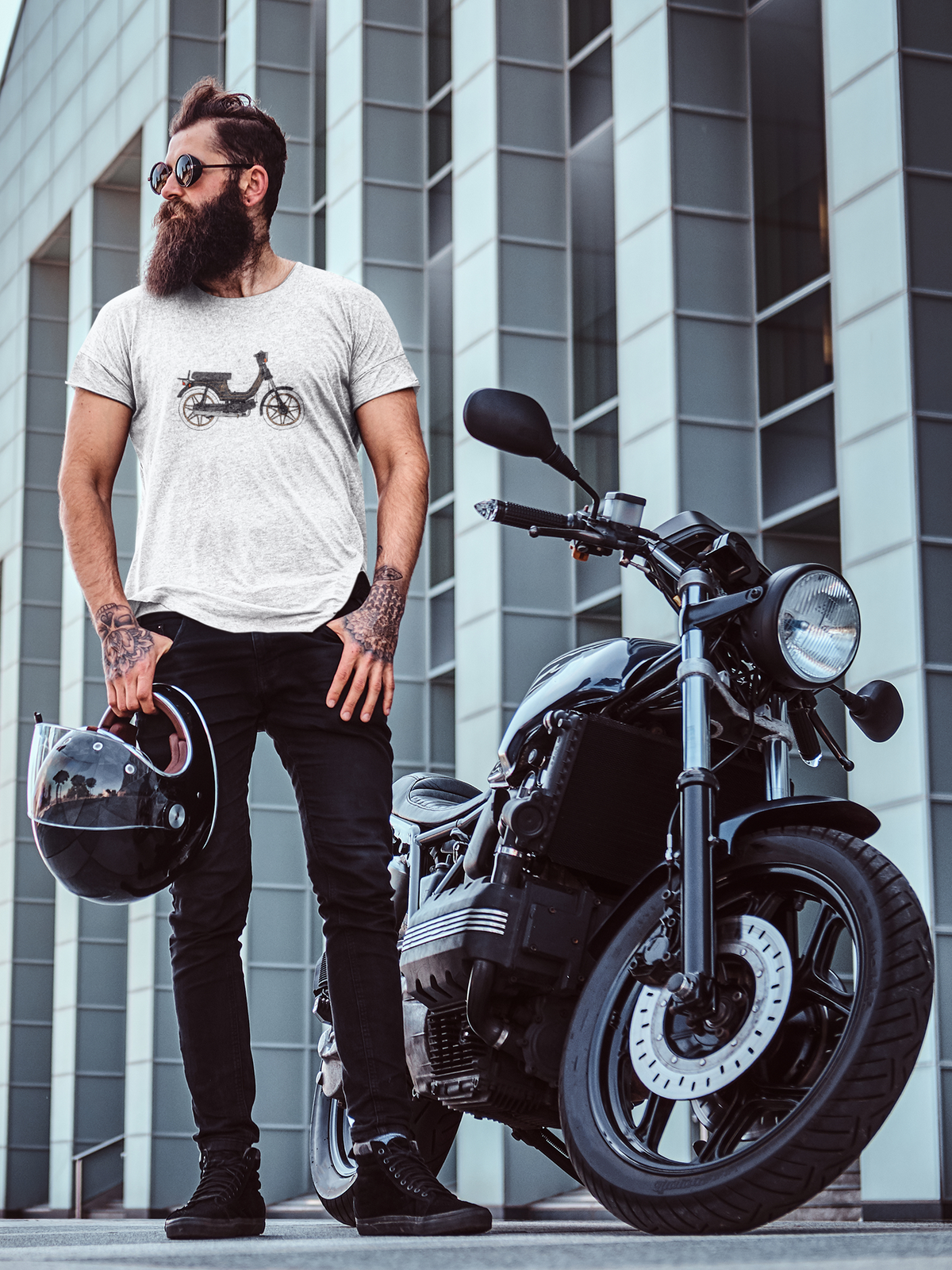 DERBY VARIANT T-SHIRT